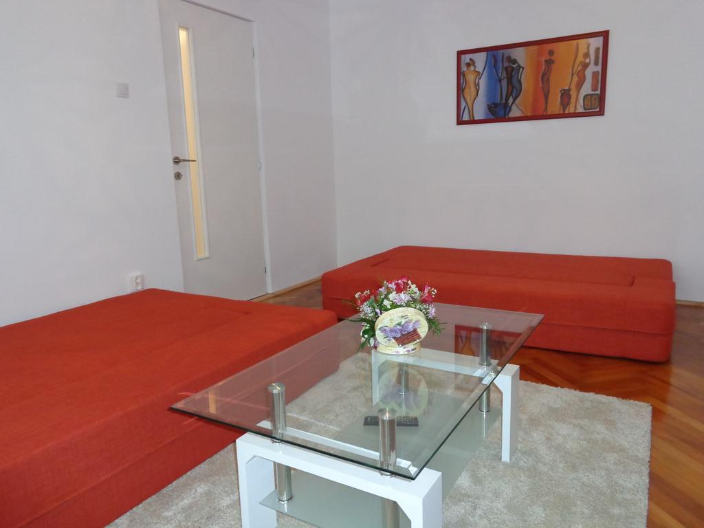 Olympus Apartment Алба-Юлия Экстерьер фото